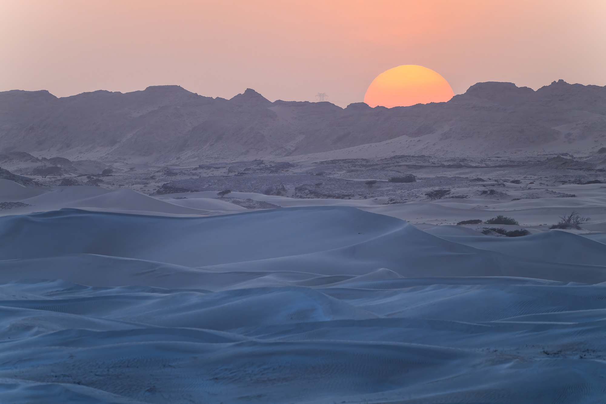 Sugar dunes Coucher de soleil sur les dunes à Sugar dunes à Oman