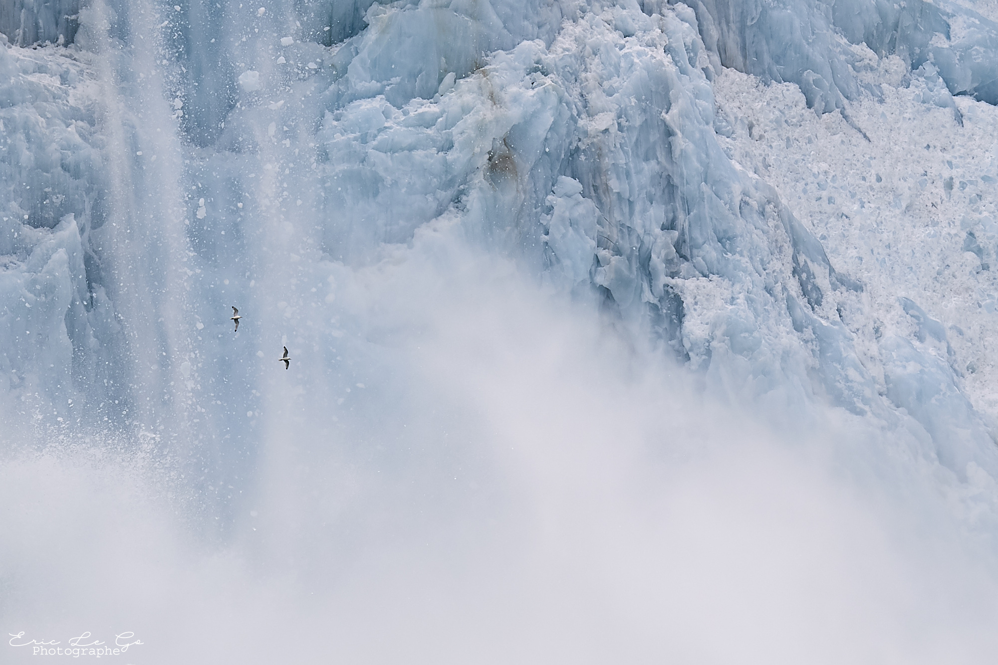 Chute de glace au Svalbard